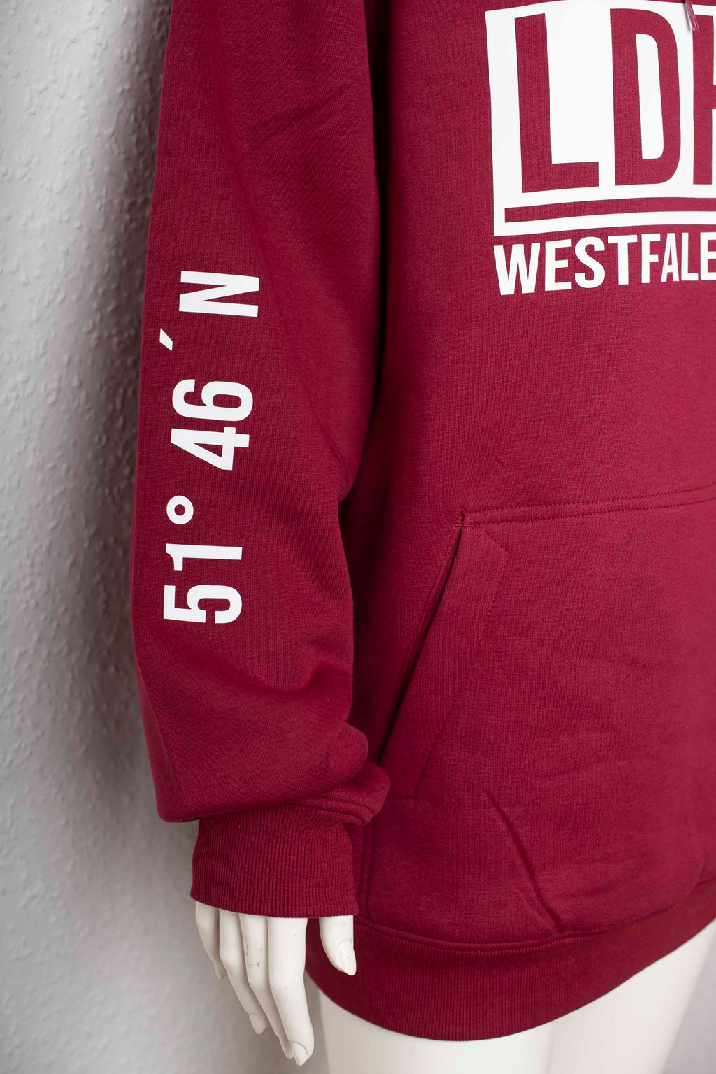 LDHSN Hoodie – Westfalen Original Kirschrot